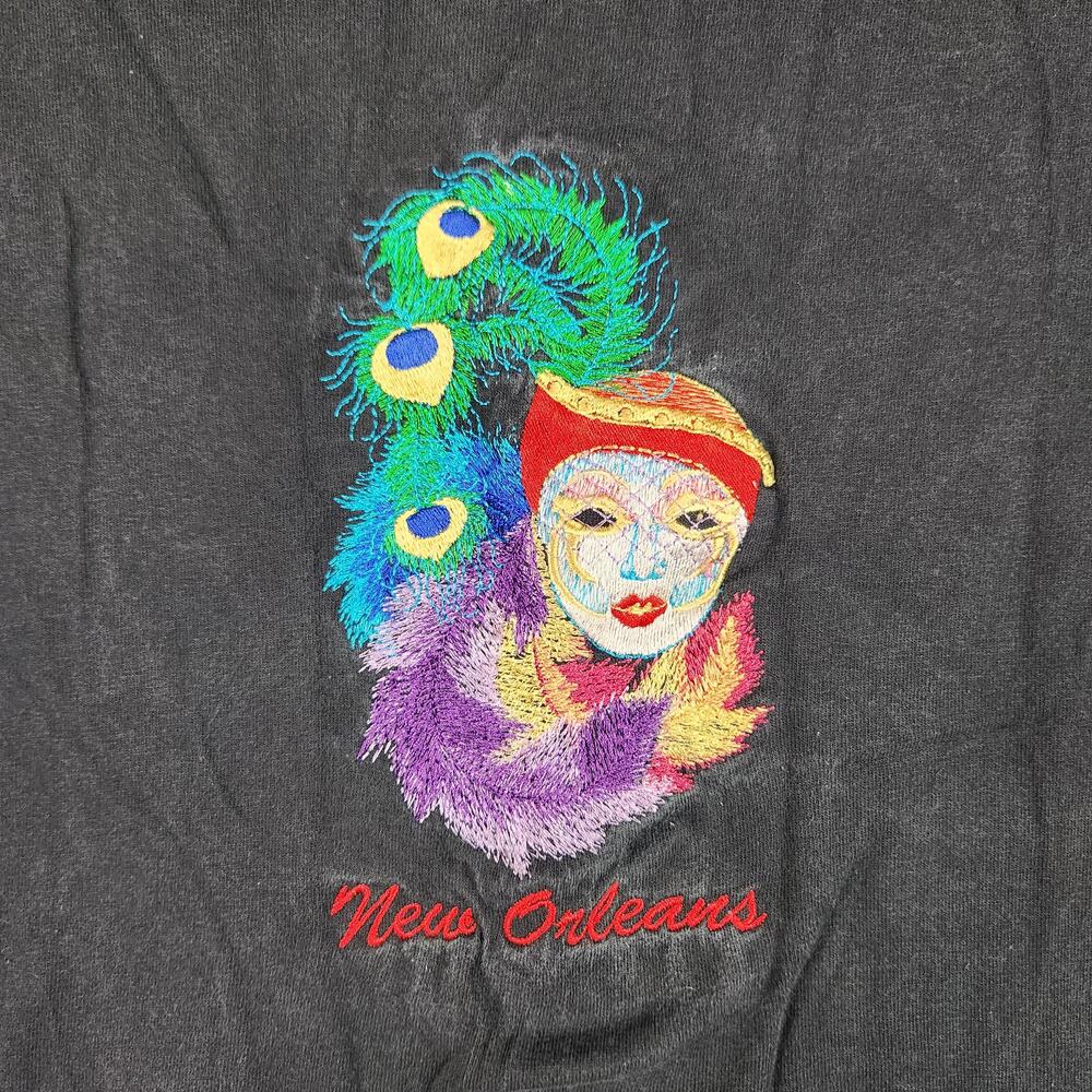New Orleans Shirt Mens XL Black Embroidered Mardi Gras Mask Peacock Feathers Y2k